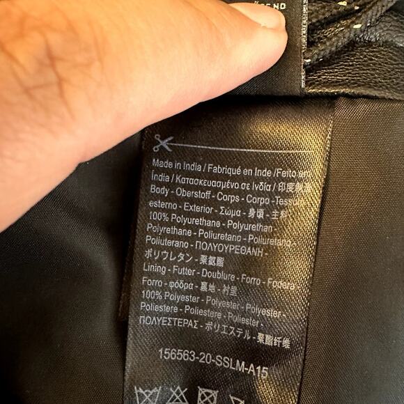 NWT Scotch & Soda Para Dice Black Shorts Faux Leather Heart Eyelet Size Medium - Picture 13 of 13